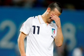 Italsk&yacute; reprezentant Di Natale zklaman&yacute; po neproměněn&eacute; penaltě.